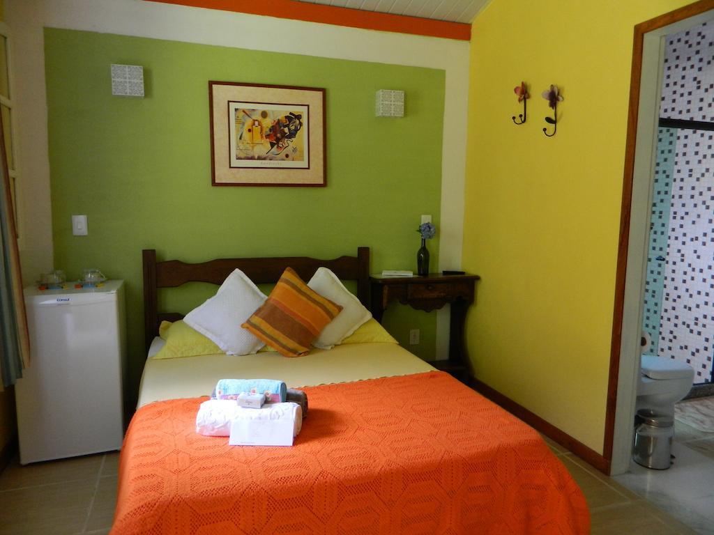 Bicho Do Mato Suites Guapimirim Habitación foto